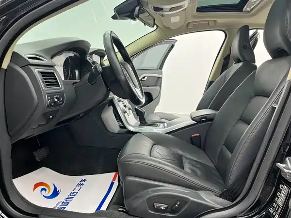 Volvo S80L 2015