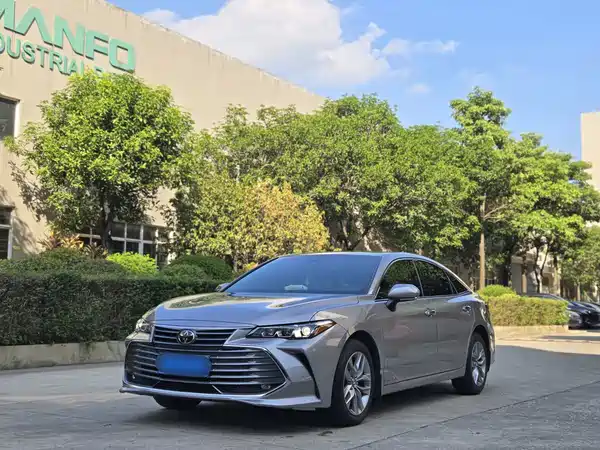 Toyota Avalon 2020