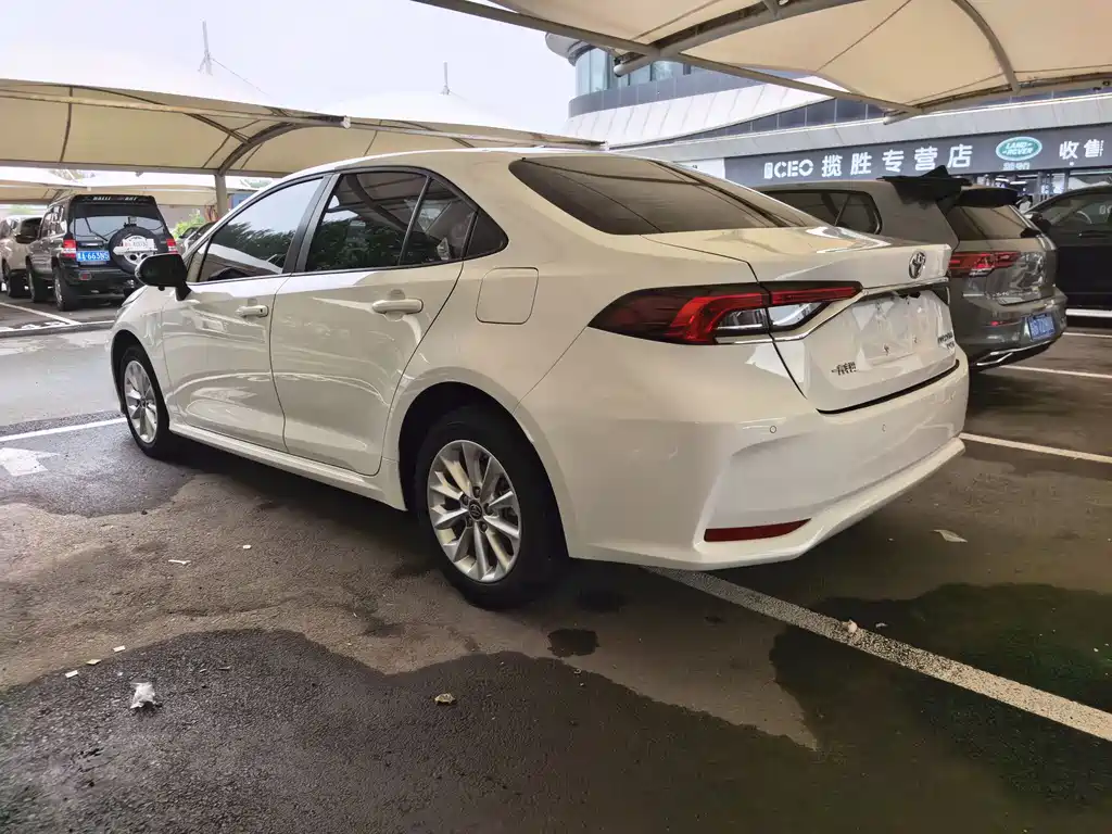 Toyota Corolla 2022 — фото 20