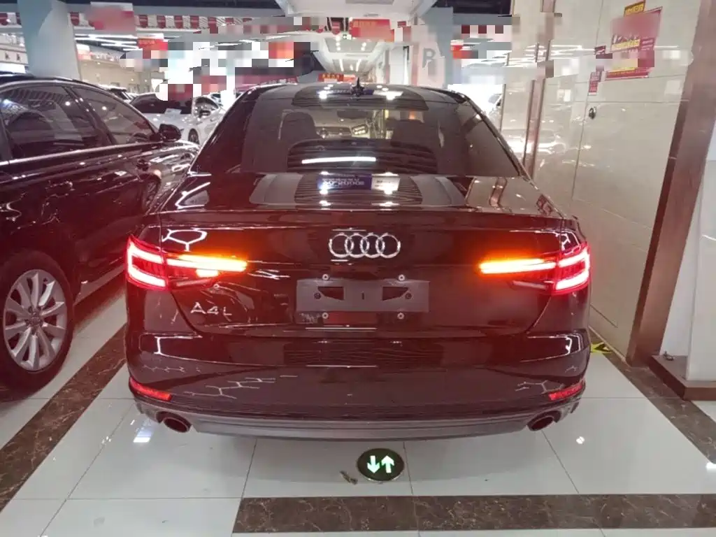 Audi A4L 2018 — фото 6