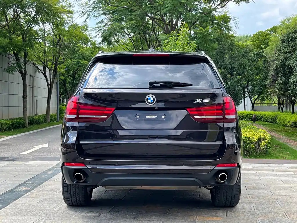 BMW X5 2018 — фото 8
