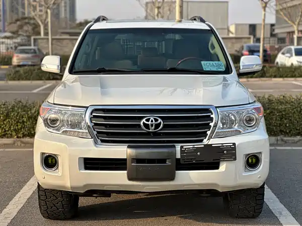 Toyota Land Cruiser 2015