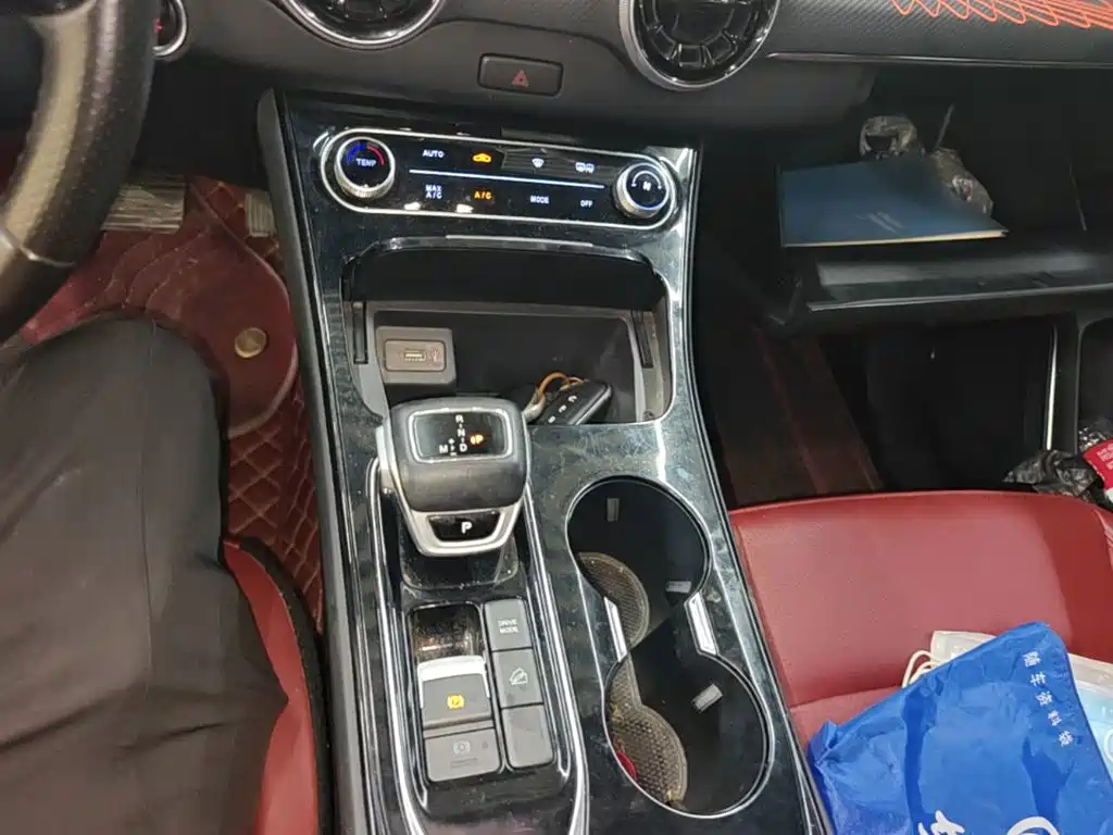 Dongfeng Fengxing T5 EVO 2021 — фото 14