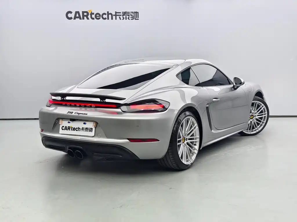 Porsche 718 2025 — фото 14