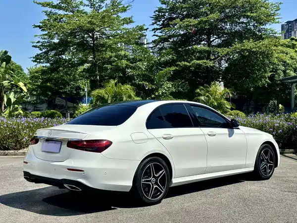 Mercedes-Benz E-Class 2021