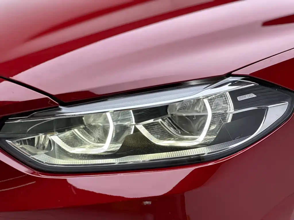 BMW 1 Series 2020 — фото 17