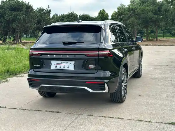 Geely Xingyue L 2025