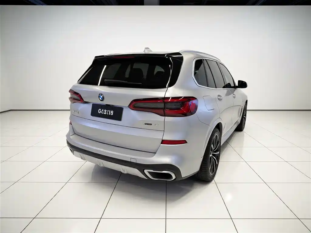 BMW X5 2019 — фото 7