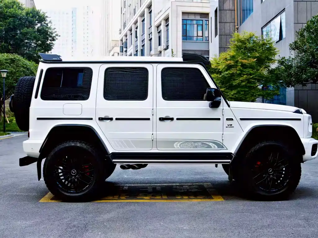 Mercedes-Benz G-Class AMG 2025 — фото 4
