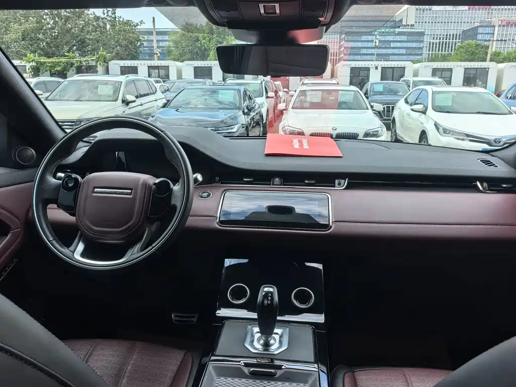 Land Rover Range Rover Evoque 2020 — фото 9