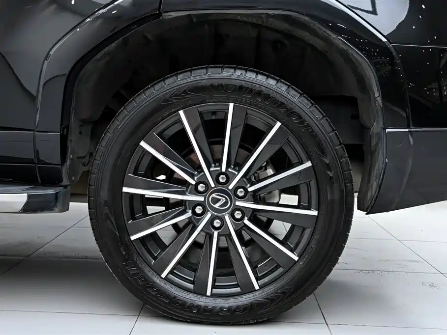 Lexus GX 2025 — фото 36
