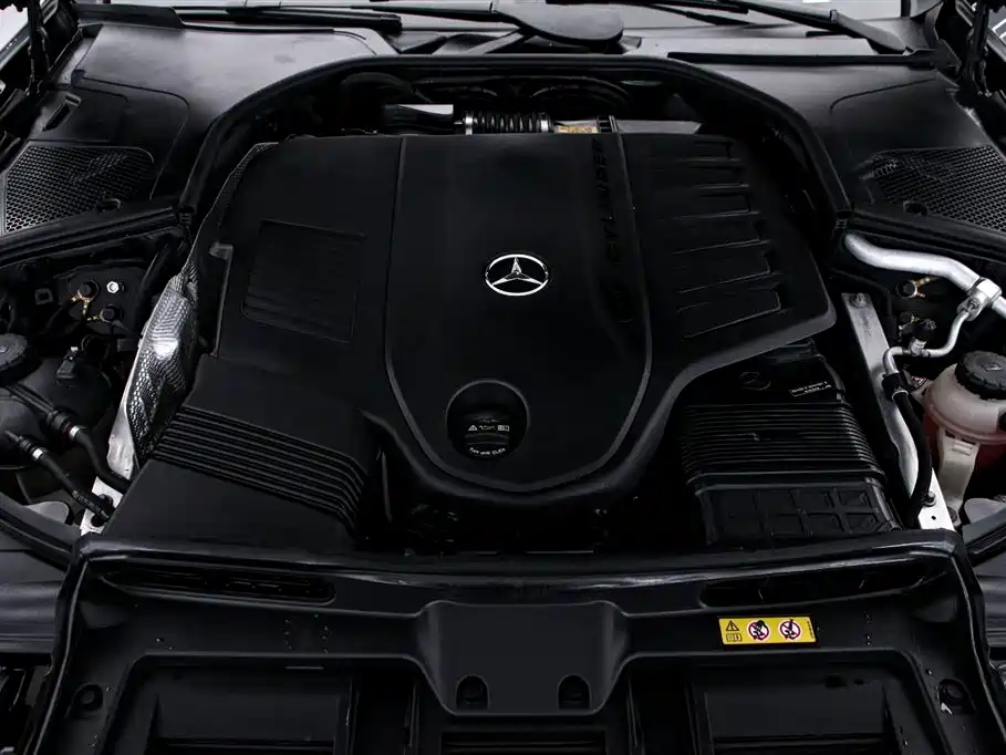 Mercedes-Benz S-Class 2024 — фото 18