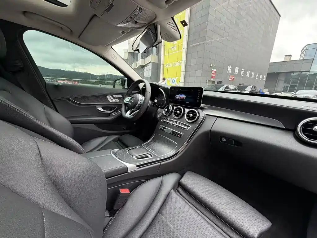 Mercedes-Benz C-Class 2020 — фото 25