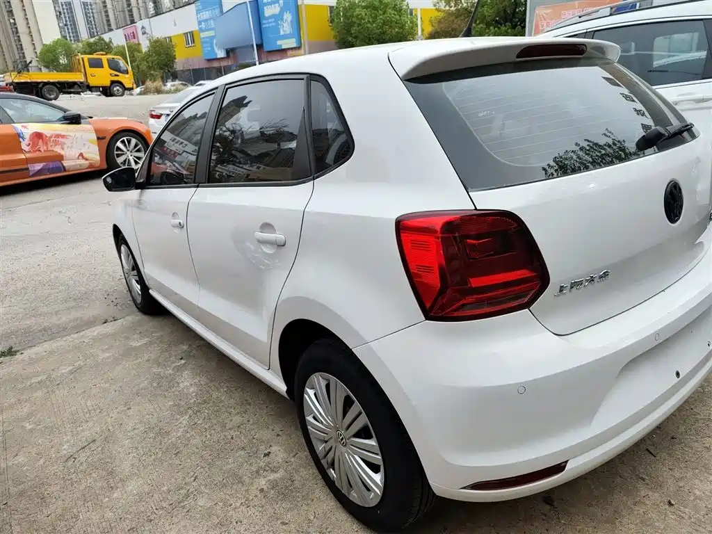 Volkswagen Polo 2018 — фото 23