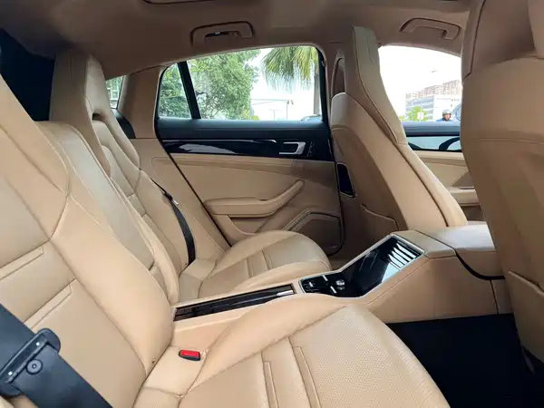 Porsche Panamera 2017