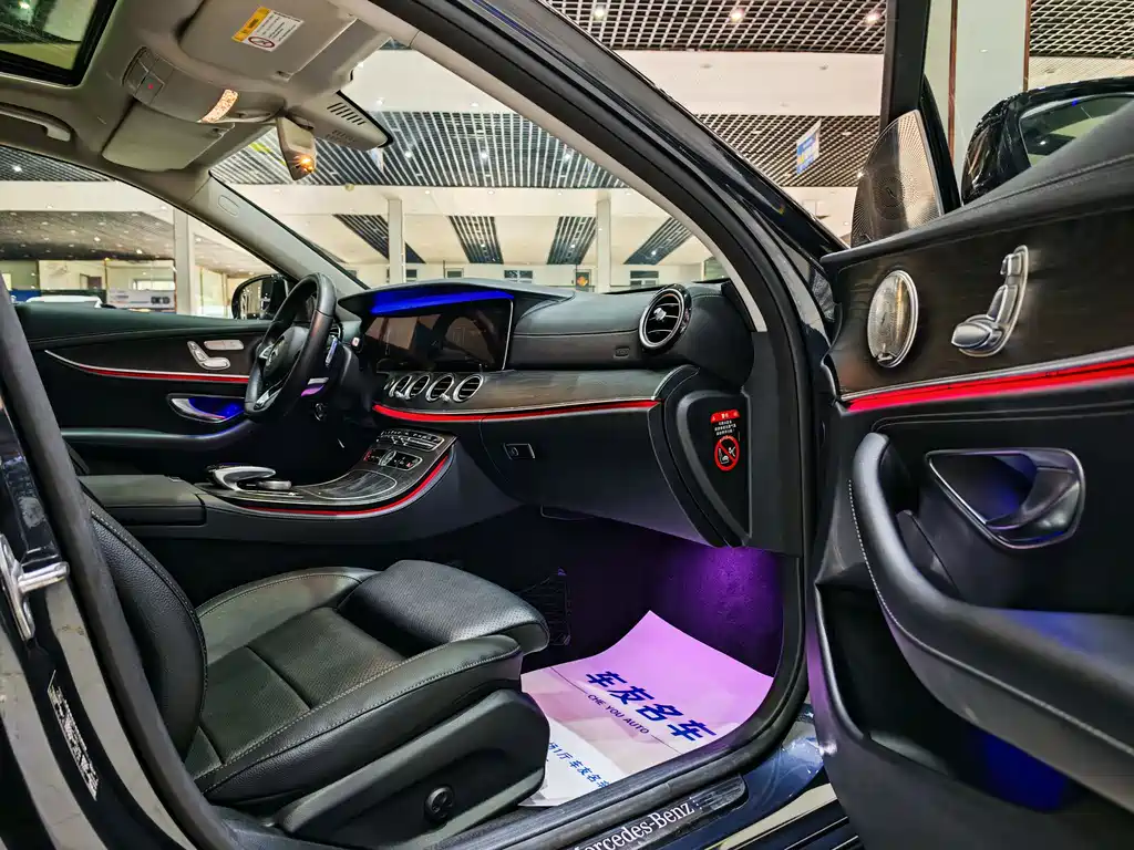Mercedes-Benz E-Class 2018 — фото 12