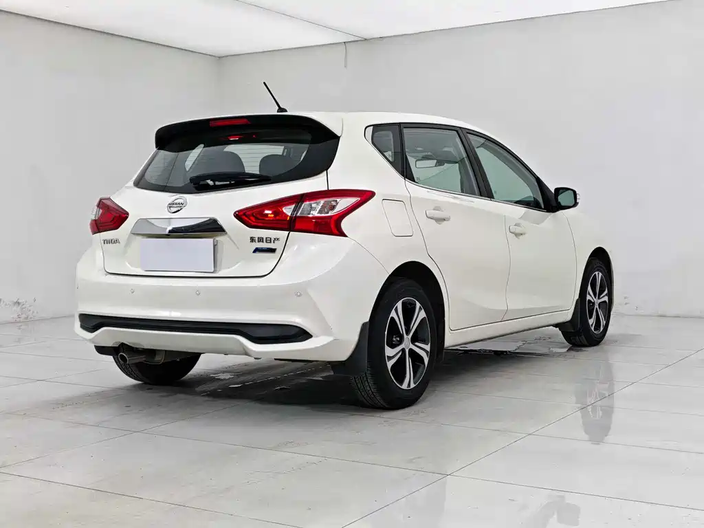 Nissan Tiida 2019