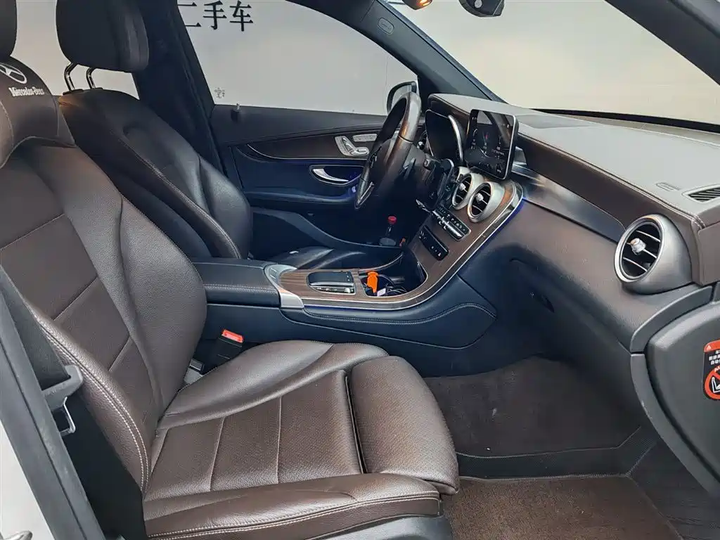 Mercedes-Benz GLC 2020 — фото 10