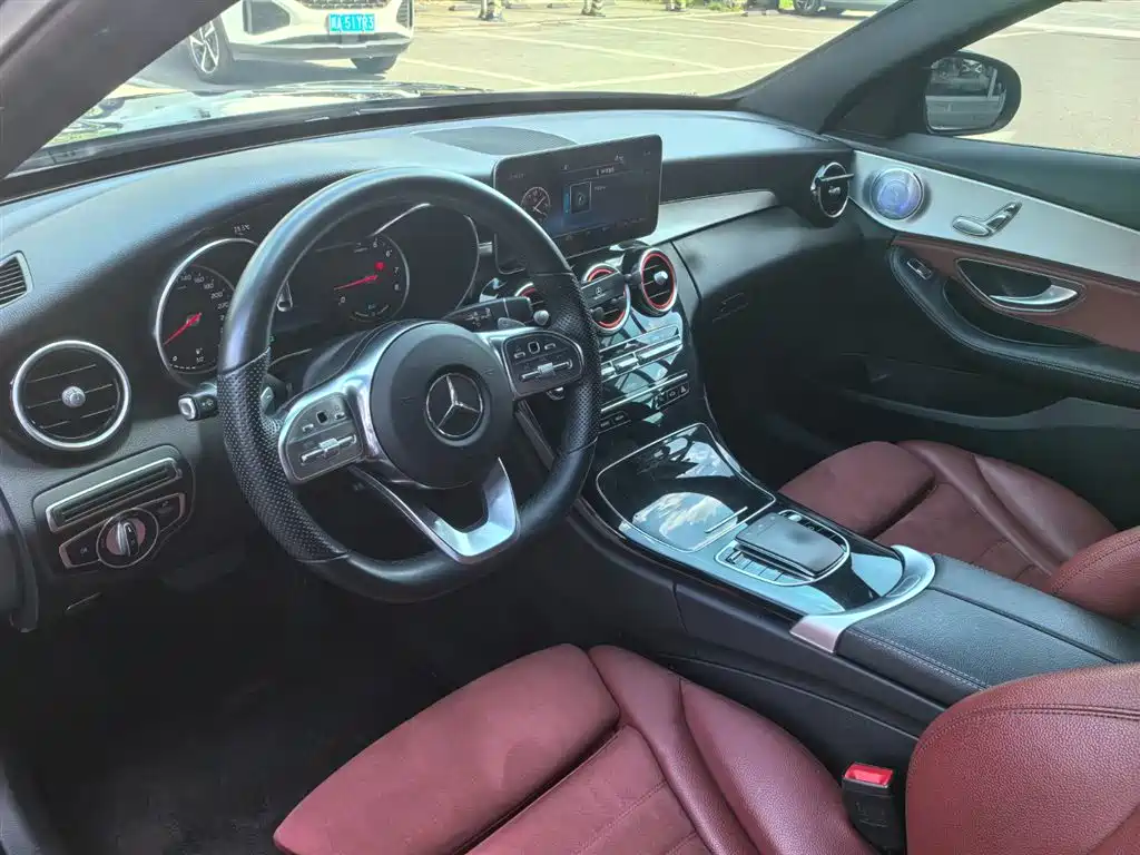 Mercedes-Benz C-Class 2019 — фото 10