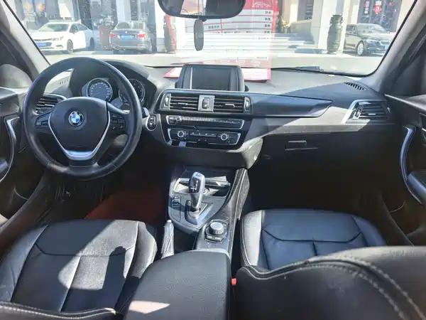 BMW 1 Series 2018