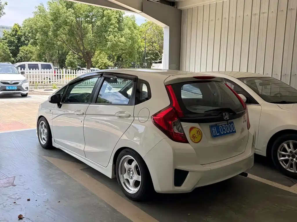 Honda Fit 2016