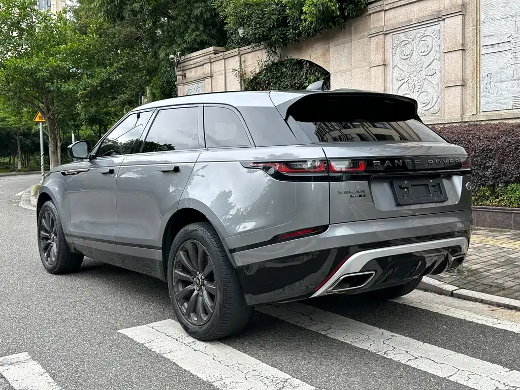 Land Rover Velar 2021 — фото 16