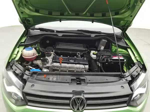 Volkswagen Polo 2014