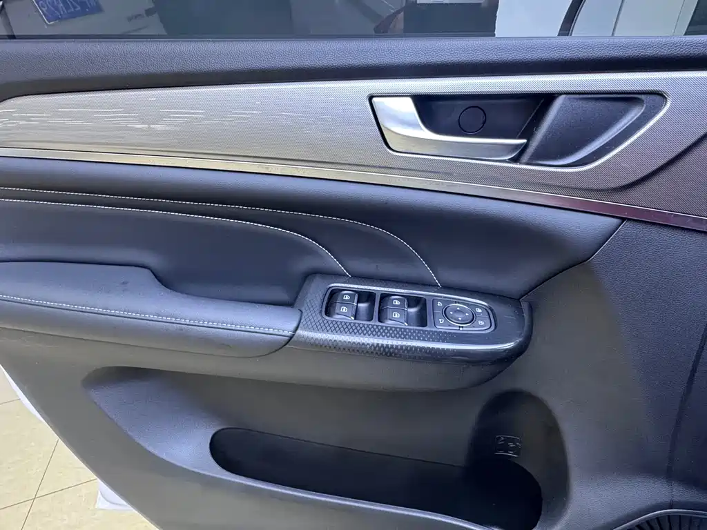 Haval M6 2023 — фото 16