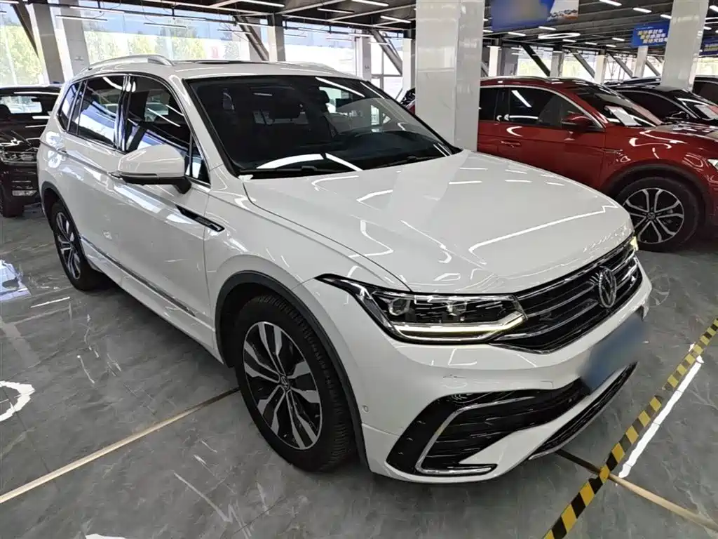 Volkswagen Tiguan L 2021 — фото 4