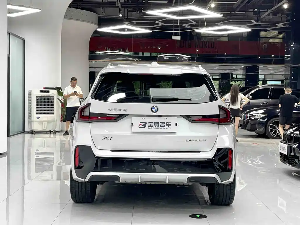 BMW X1 2024 — фото 12