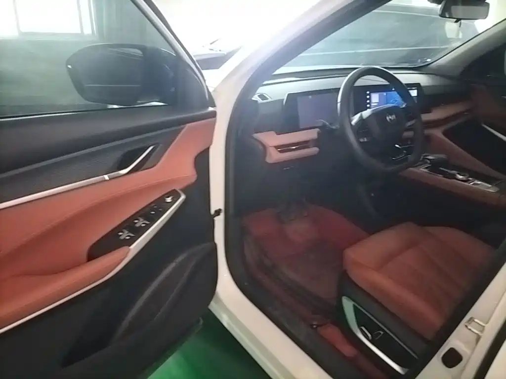 Changan CS75PLUS 2025 — фото 16