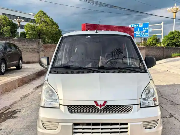 Wuling Rongguang 2019