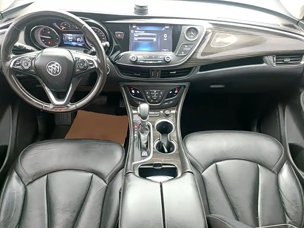 Buick Envision Plus 2018 — фото 10