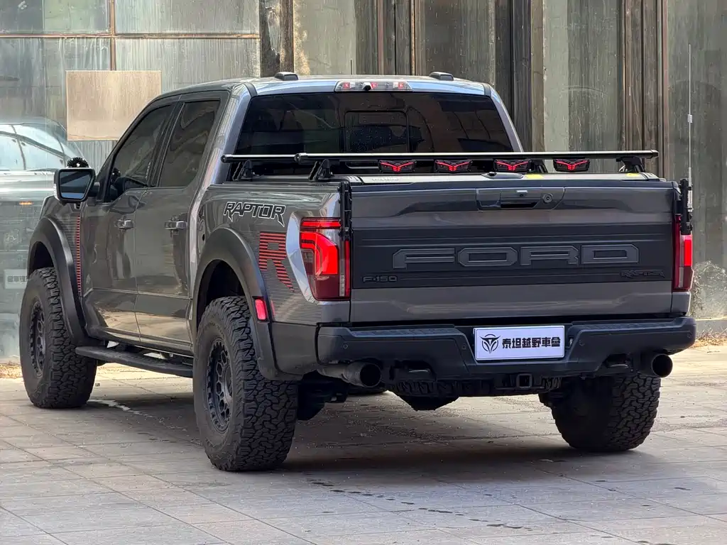 Ford F-150 Raptor 2025 — фото 8