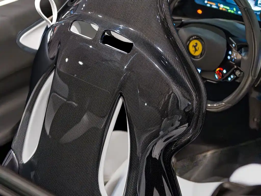 Ferrari SF90 2023 — фото 10