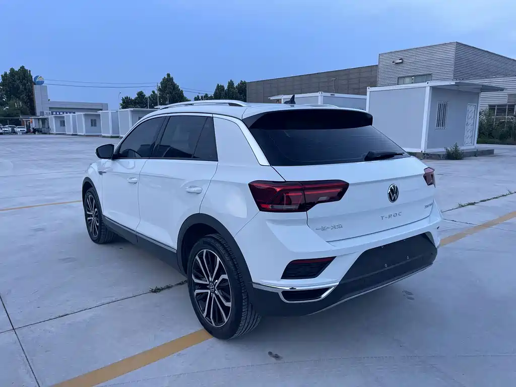Volkswagen T-Roc 2022 — фото 13