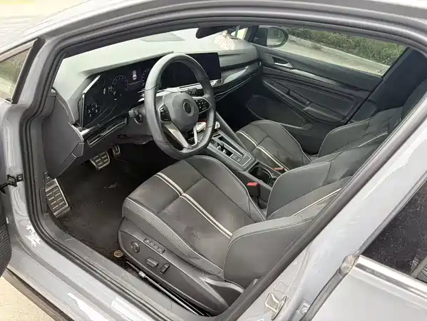 Volkswagen Golf 2023