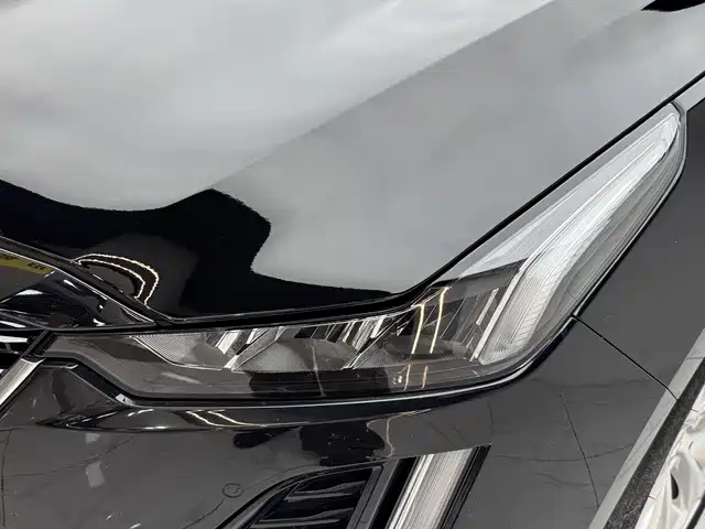 Cadillac CT5 2022 — фото 17