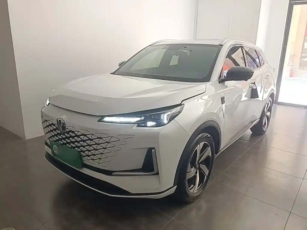 Changan CS55PLUS 2024 — фото 1