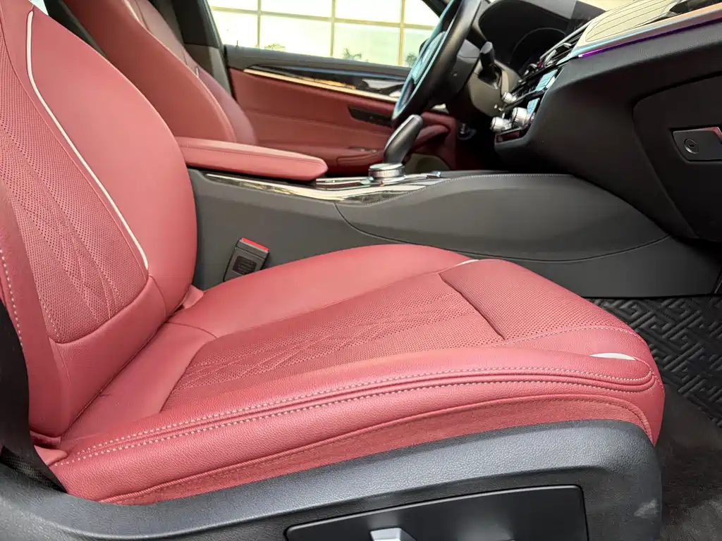 BMW 5 Series 2023 — фото 14