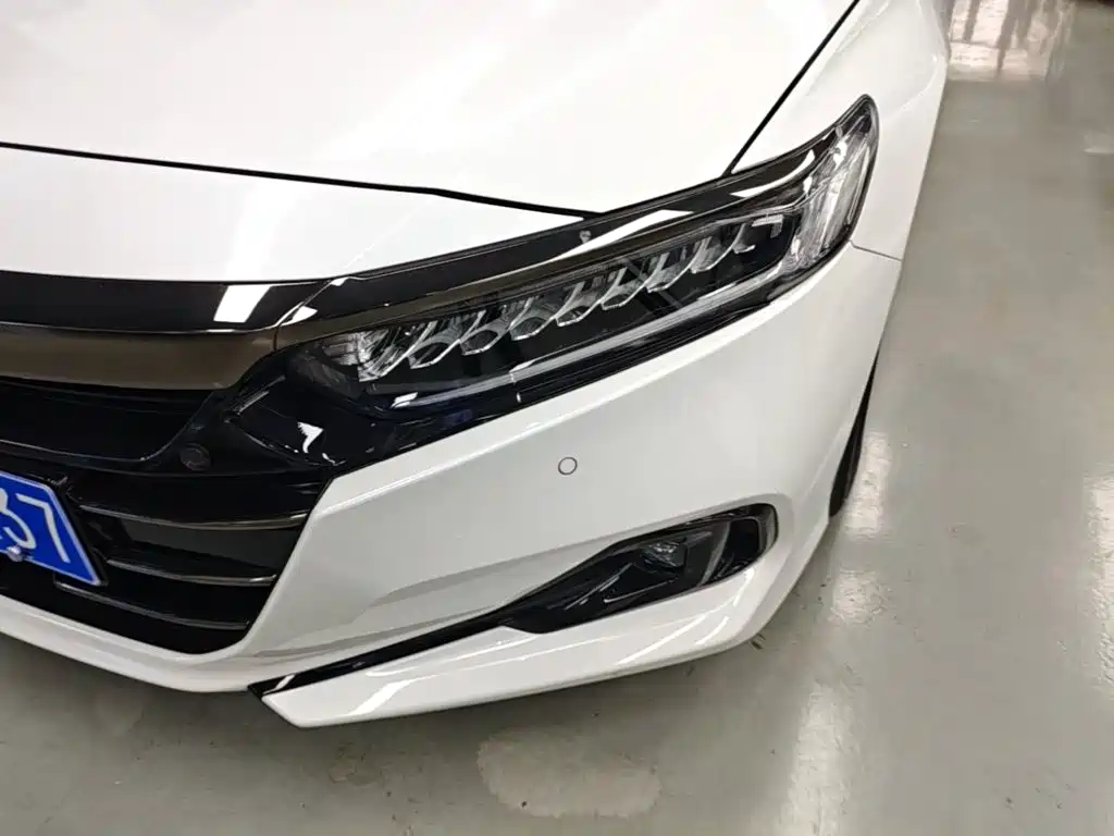 Honda Accord 2023 — фото 24