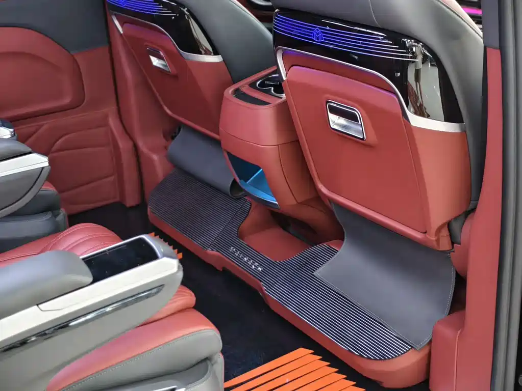 Mercedes-Benz Vito 2020 — фото 12