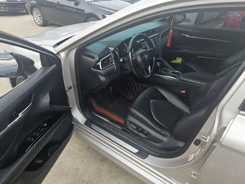 Toyota Camry 2018