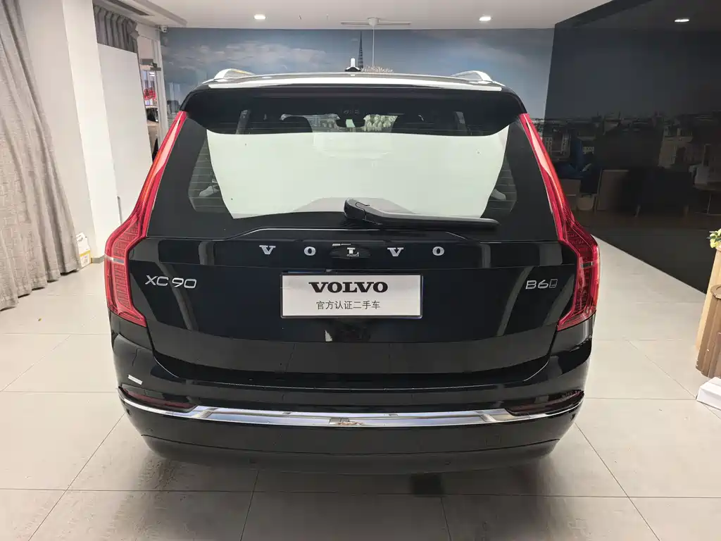 Volvo XC90 2025 — фото 16