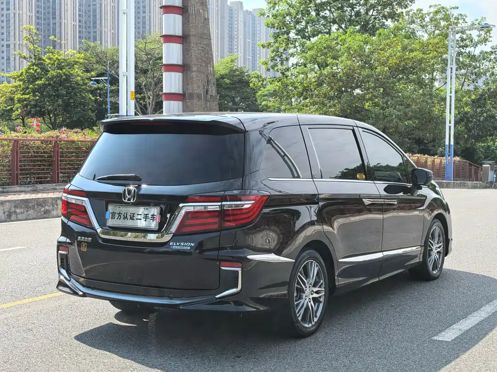Honda Elysion 2020 — фото 10