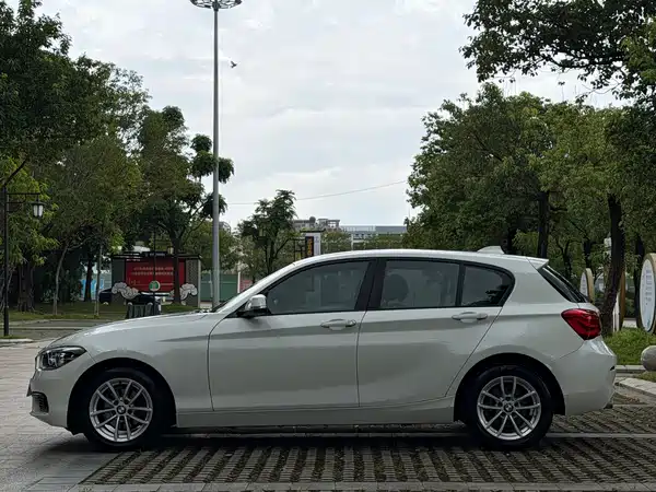 BMW 1 Series 2015