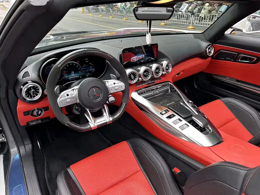 Mercedes-Benz AMG GT 2021 — фото 5