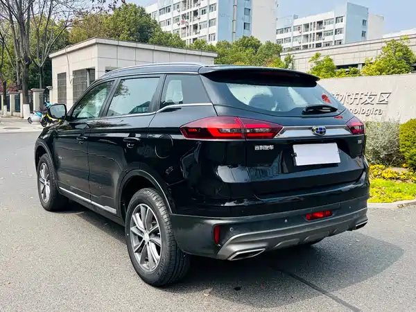 Geely Boyue 2018
