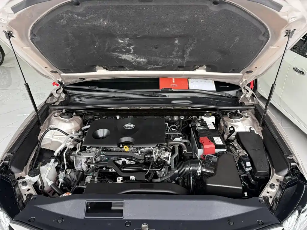 Toyota Camry 2021 — фото 15