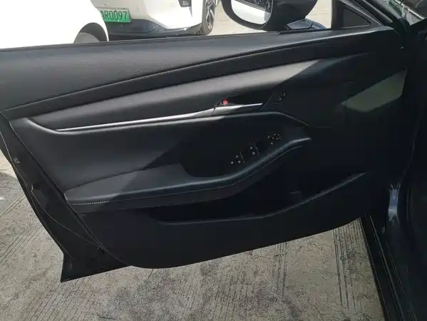Mazda 3 Axela 2020